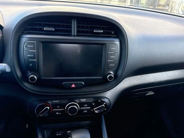 Used 2023 White Kia LX image 12