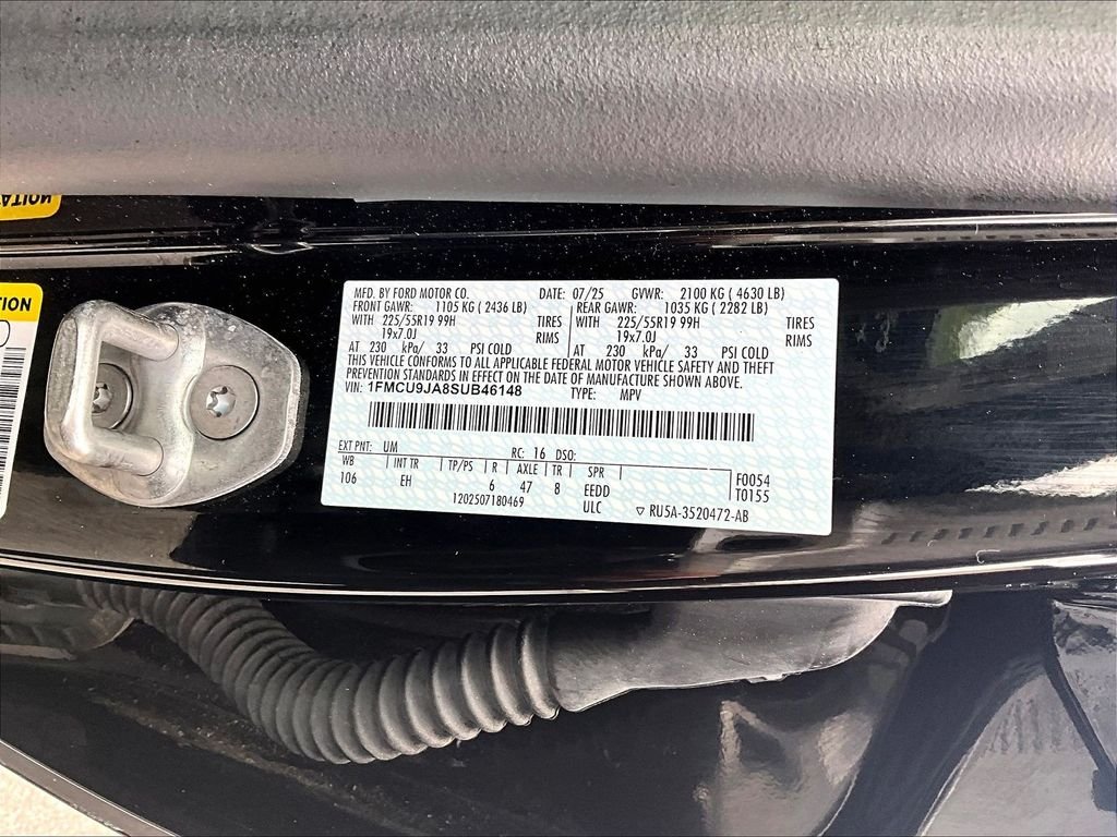 Used 2025 Black Metallic Ford Platinum image 35