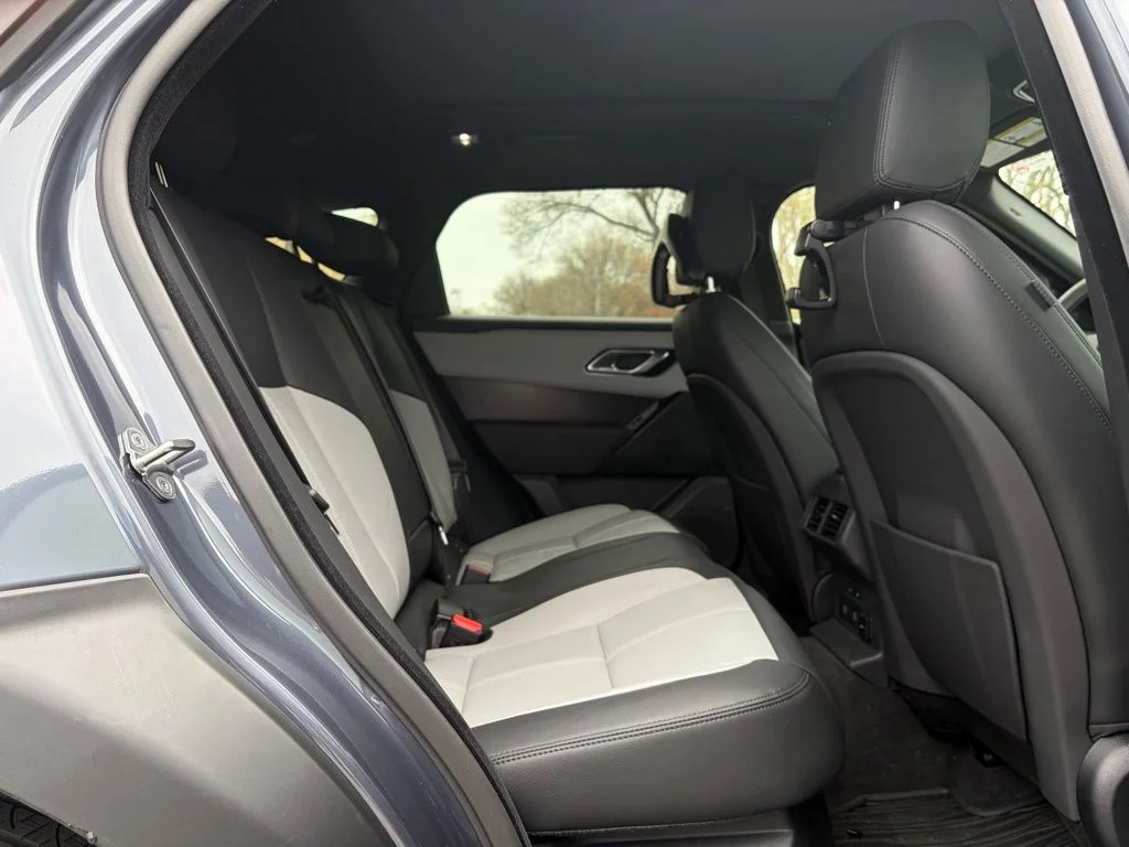 Certified Used 2026 Blue Land Rover Dynamic SE image 17