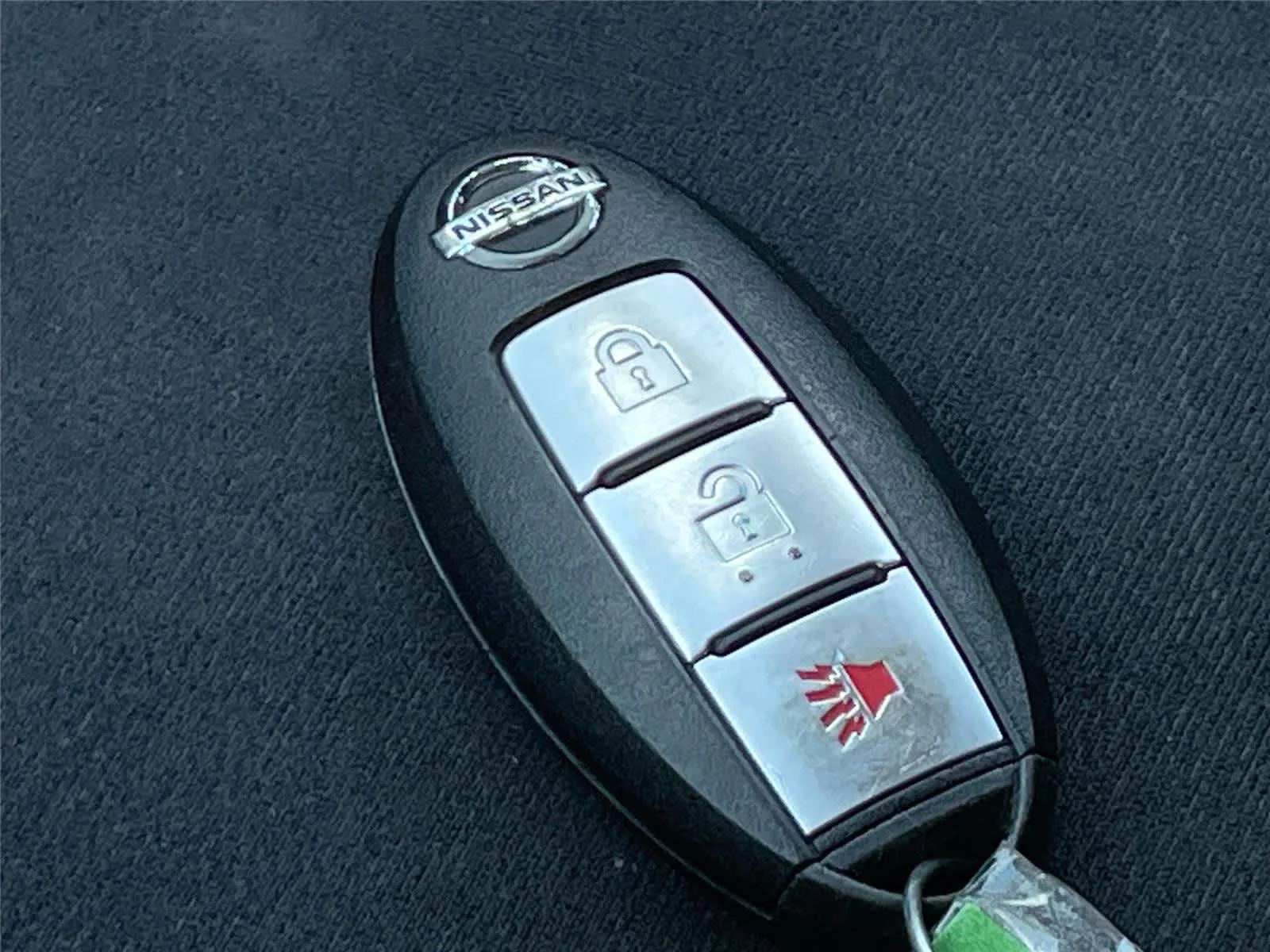 Used 2016 Bordeaux Black Nissan SV image 30