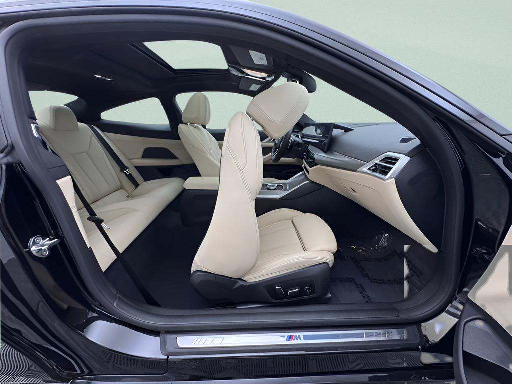 Used 2026 Black Sapphire Metallic BMW 430i xDrive image 32