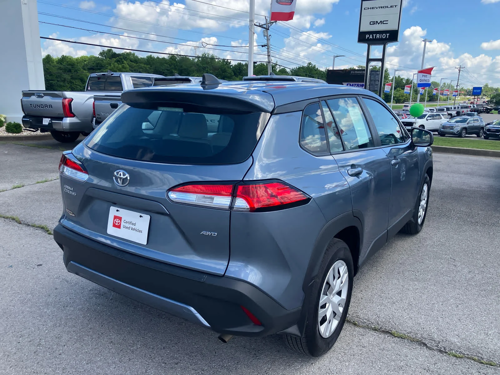 Used 2025 Celestite Toyota L image 9