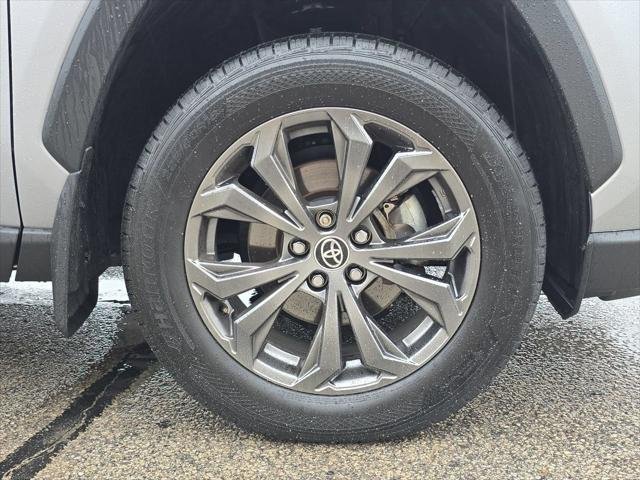Certified Used 2023 SILVER SKY METALLIC Toyota  image 41