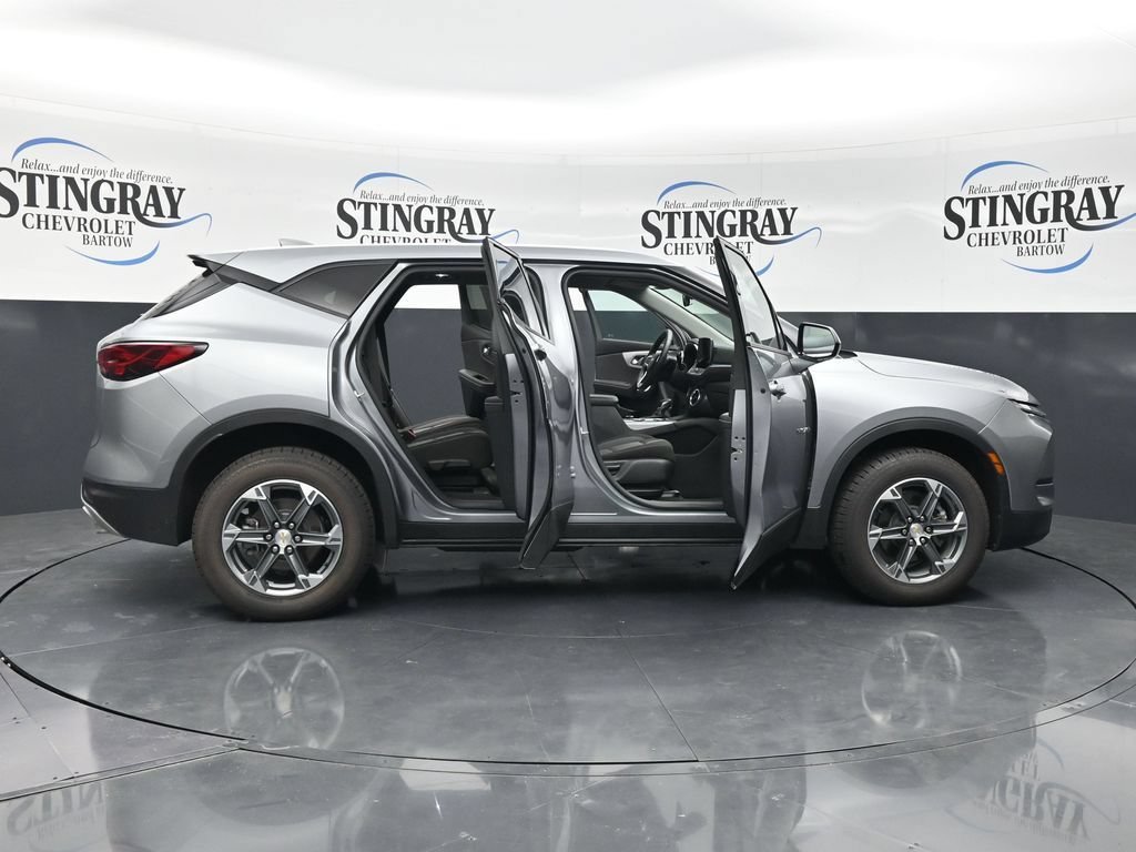 Used 2025 Sterling Gray Metallic Chevrolet 2LT image 39