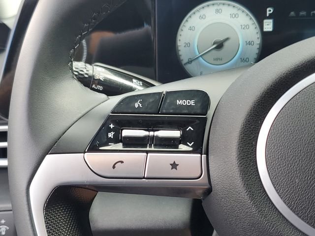 2025 Hyundai Elantra SEL - Photo 14