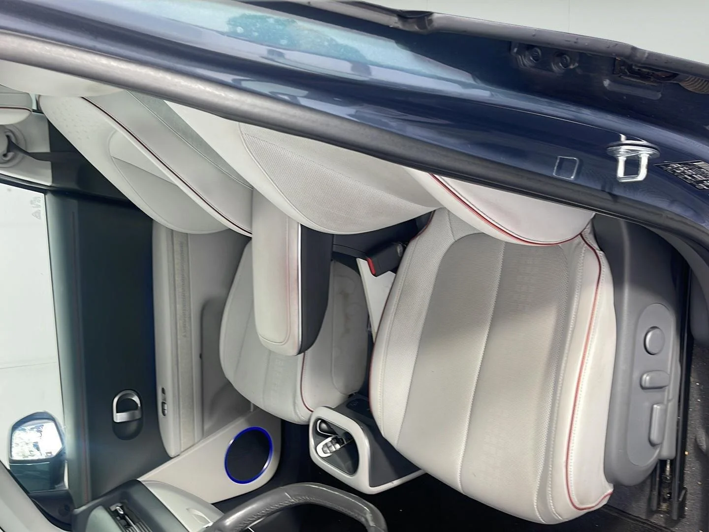 Used 2023 Digital Teal Hyundai SEL image 25