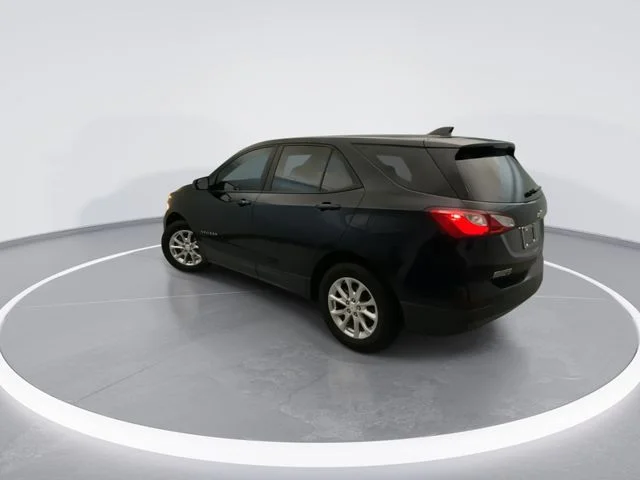 Used 2020 Blue Chevrolet LS image 4