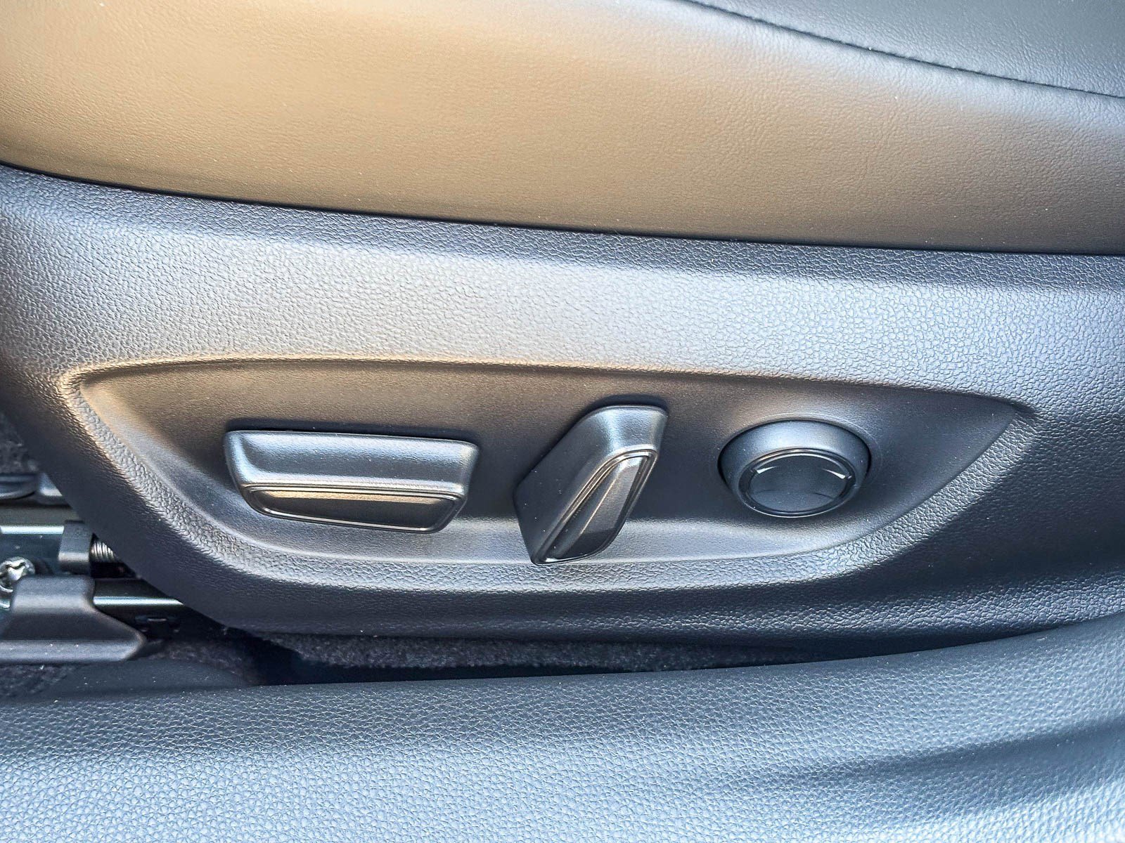 New 2026 Cutting Edge Toyota  XSE Premium image 22