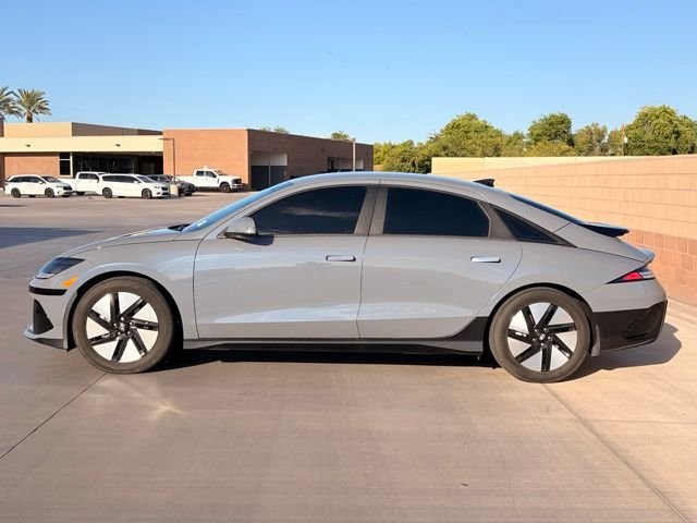 Used 2024 Blue Hyundai SE image 10