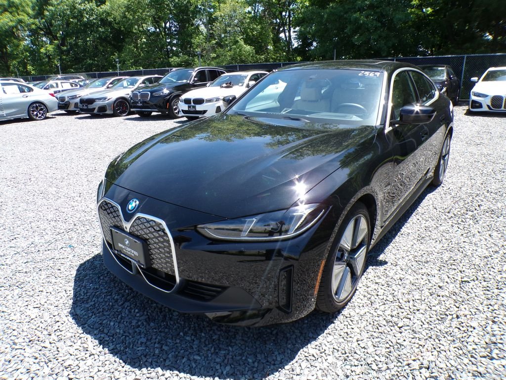 2025 BMW i4 xDrive40 Gran Coupe's photo