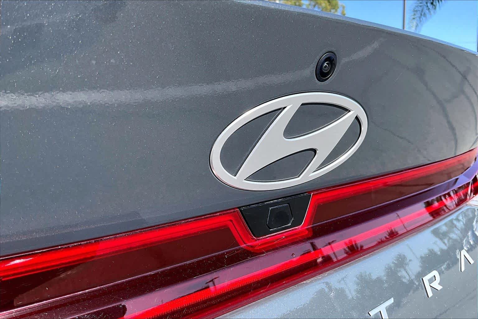 Used 2024 Ecotronic Gray Hyundai SEL image 9