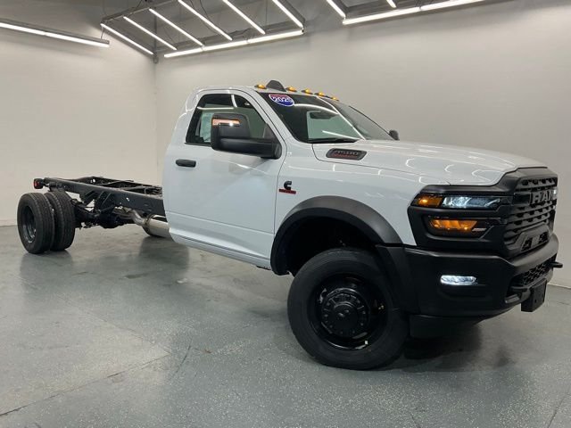 New 2025 Bright White Clearcoat RAM Tradesman image 2