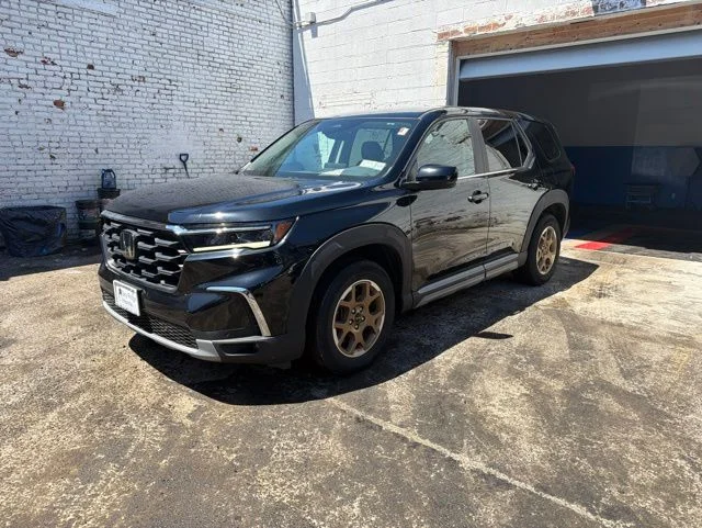 2023 Honda Pilot EX-L 7-Occupant AWD's photo