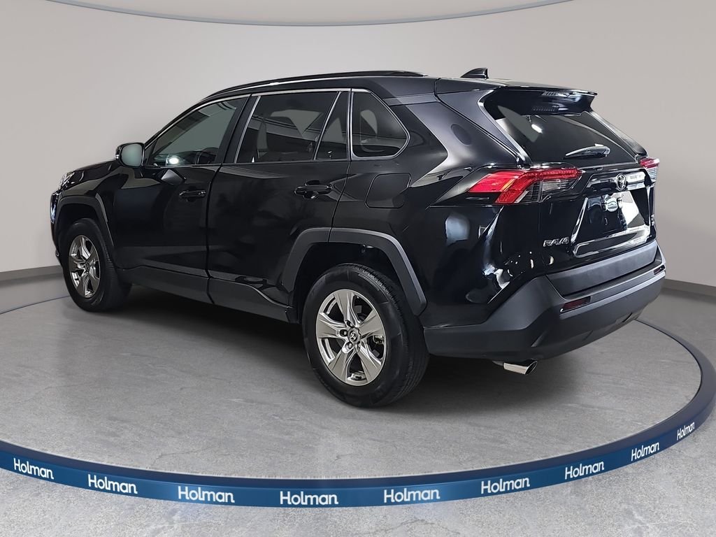 Used 2025 Black Toyota XLE image 8