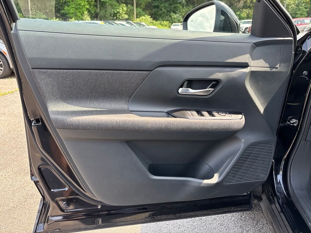 Used 2025 Black Nissan SV image 17