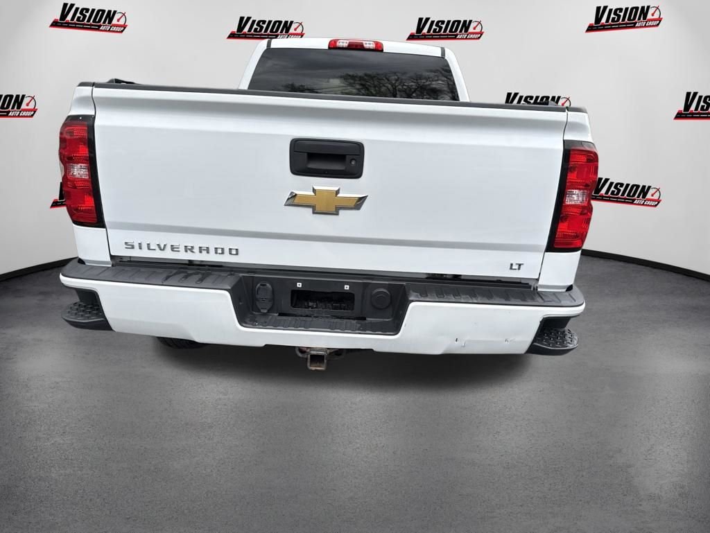 Used 2018 White Chevrolet LT image 6