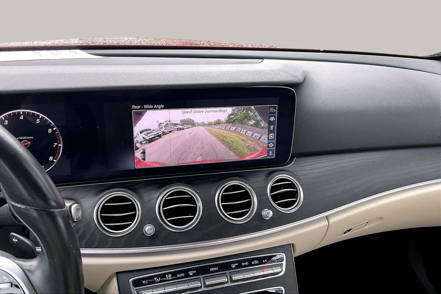 Used 2020 designo Cardinal Red Metallic Mercedes-Benz E 350 image 28