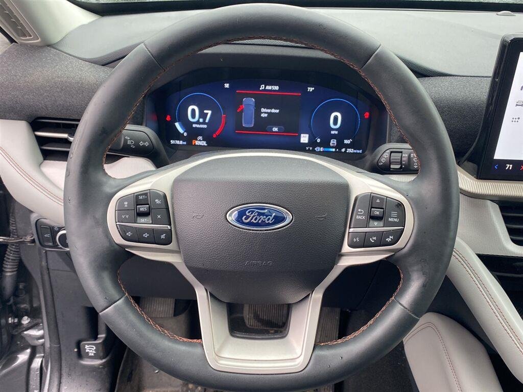 Used 2025 Carbonized Gray Ford Active image 18