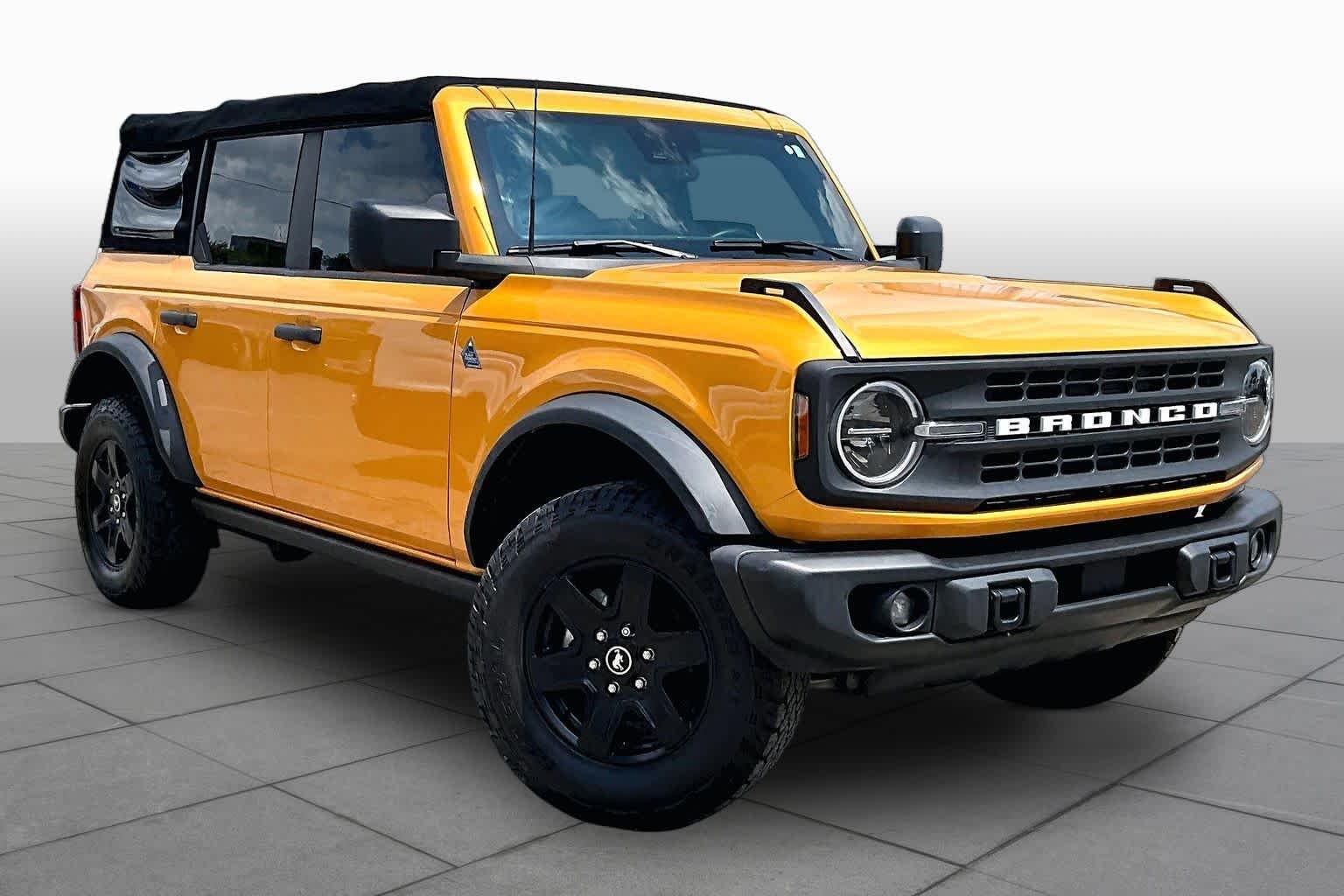 Certified Used 2022 Orange Metallic Ford Black Diamond image 3