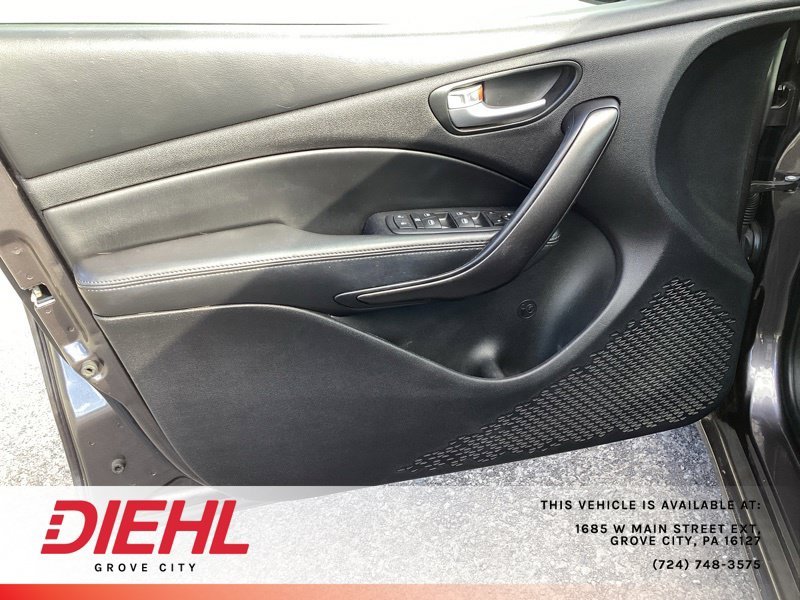 Used 2016 Gray Dodge Limited image 16