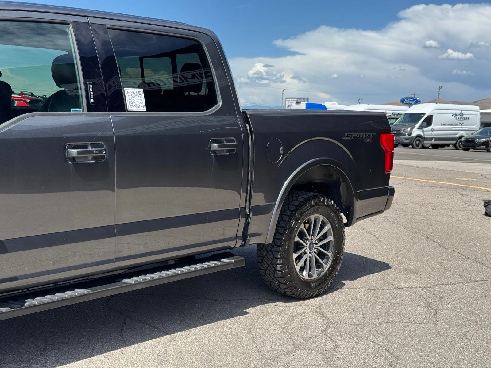 Used 2019 Gray Ford Lariat image 15