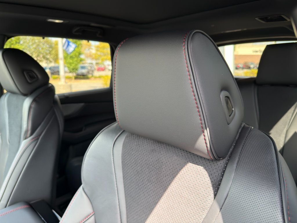 2026 Acura MDX A-Spec Package - Photo 13