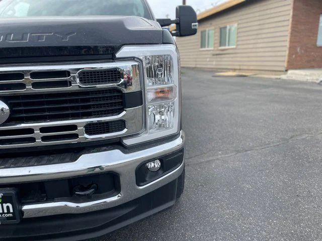 2025 Ford F-350 Super Duty Chassis Cab XL - Photo 8
