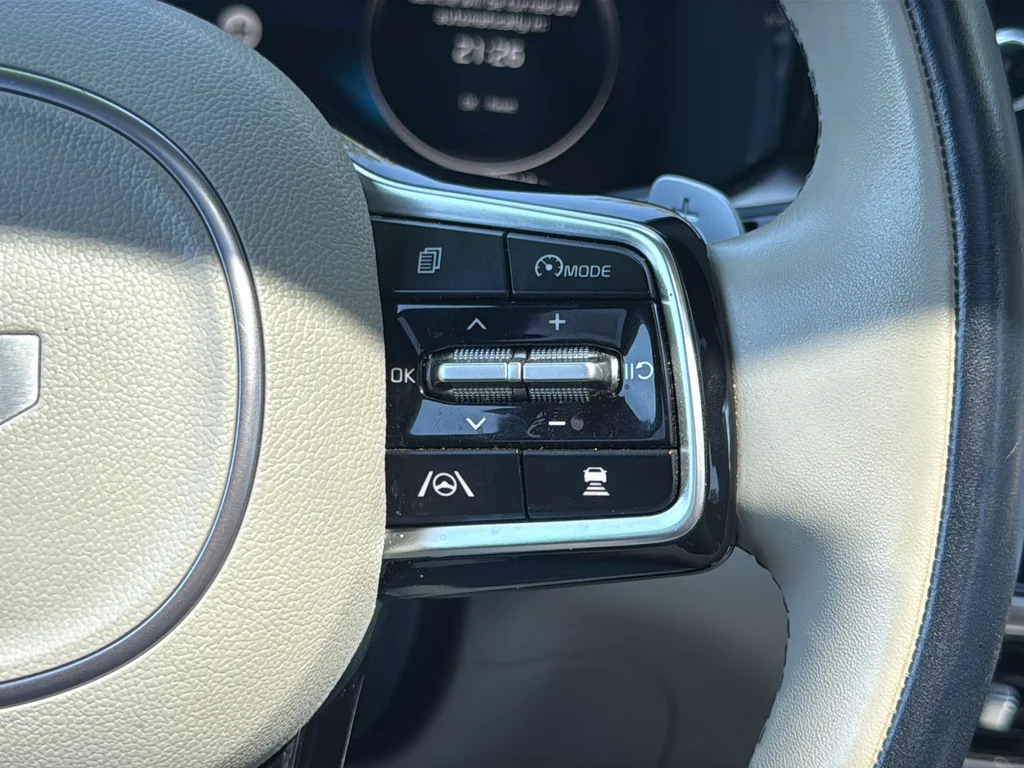 Used 2023 Gray Kia SX Prestige image 19