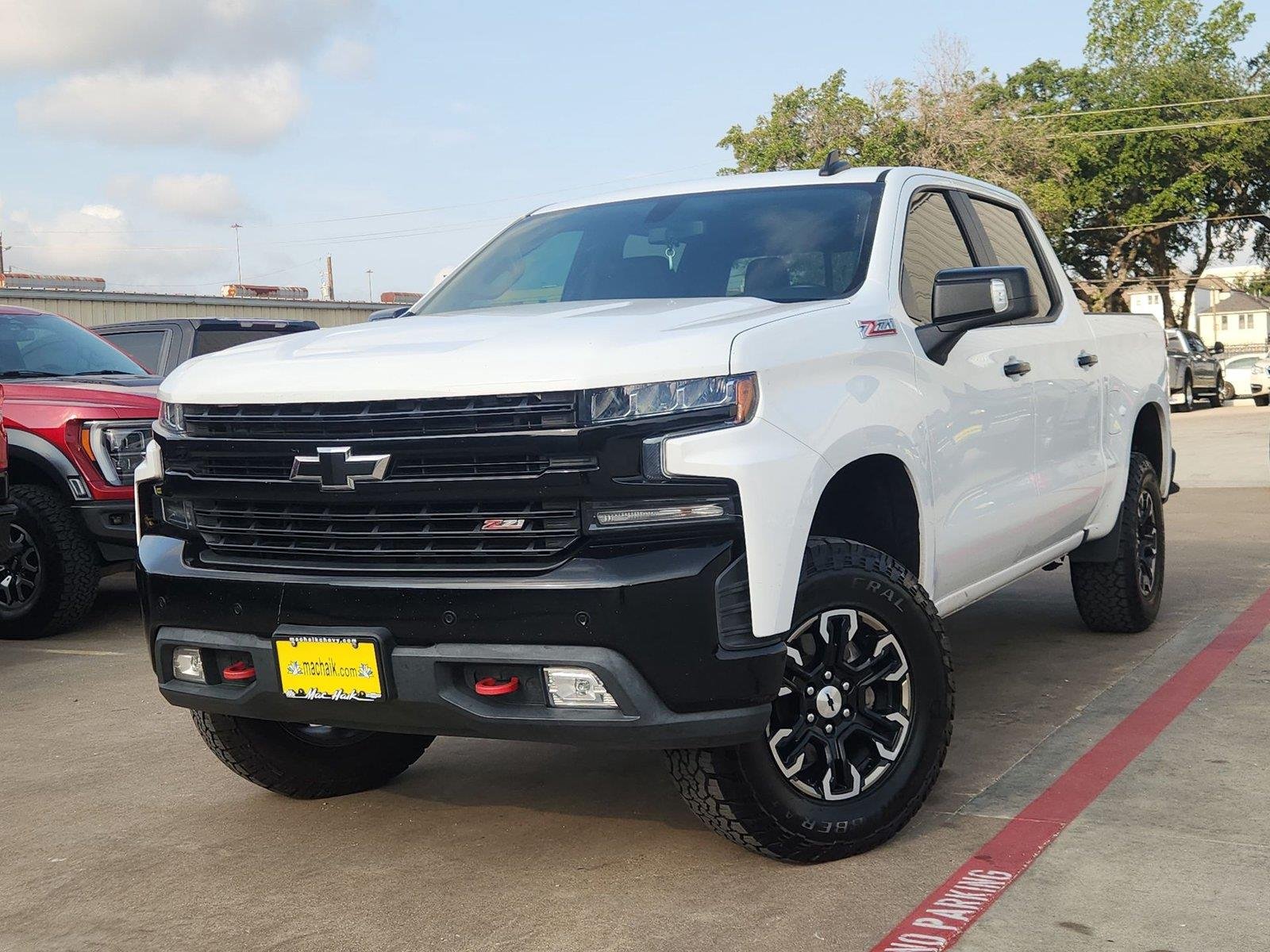 Certified Used 2020 SUMMIT WHITE Chevrolet LT Trail Boss image 1