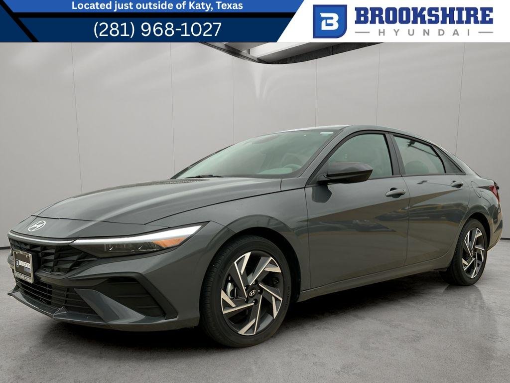 2025 Hyundai Elantra 2.0 SEL Sport IVT's photo