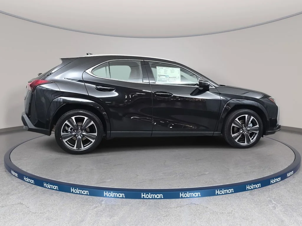 New 2026 Black Lexus 300h Premium image 4