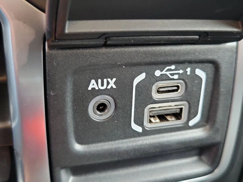 2026 Jeep Wrangler 4-Door Sahara - Photo 27