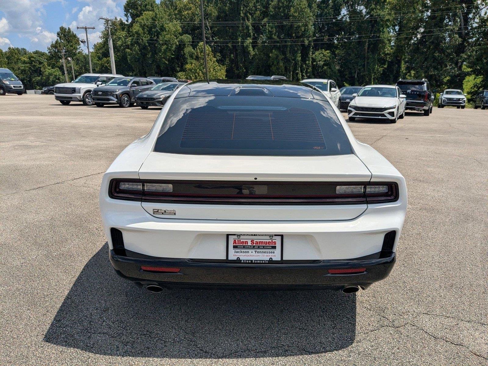 Certified Used 2026 WHITE KNUCKLE DODGE R/T image 7