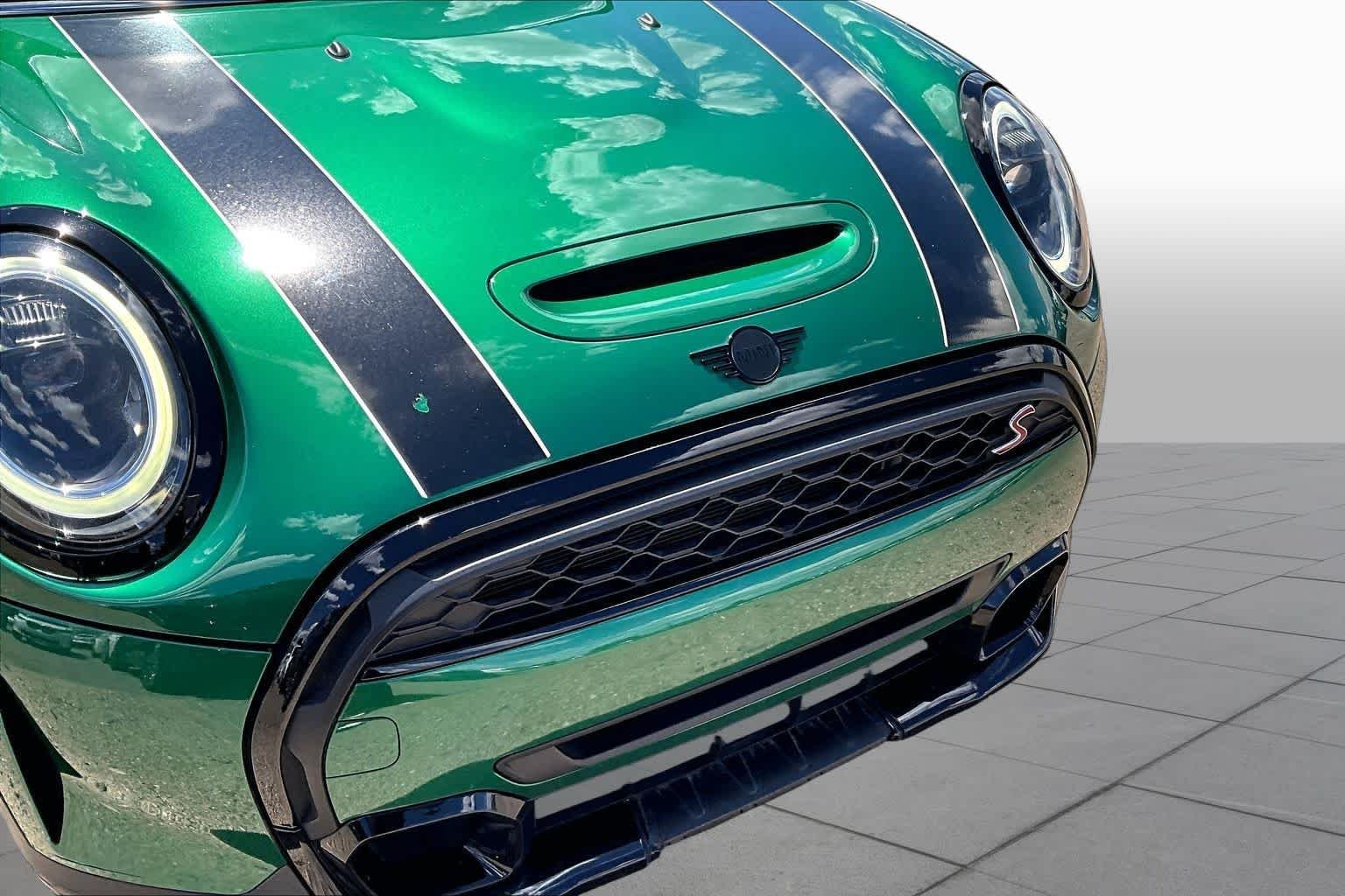 Used 2024 British Racing Green IV Metallic MINI Cooper S image 26