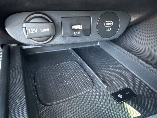 Used 2025 Blue Hyundai Base image 28