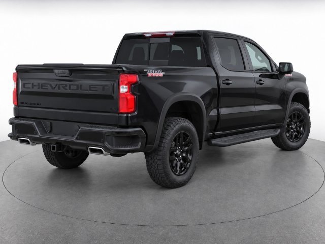 Used 2022 BLACK Chevrolet LT Trail Boss image 3