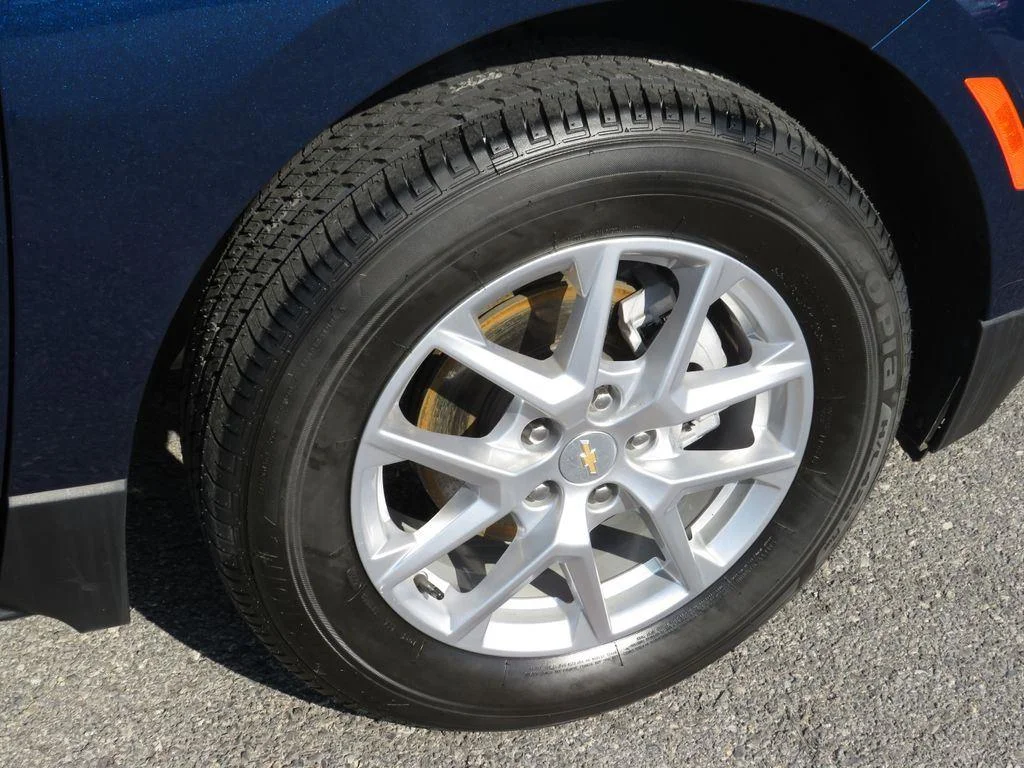 Used 2023 Blue Chevrolet LT image 10