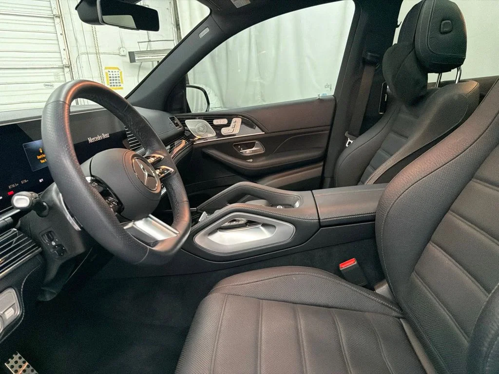 Certified Used 2025 Black Mercedes-Benz GLS 580 image 14