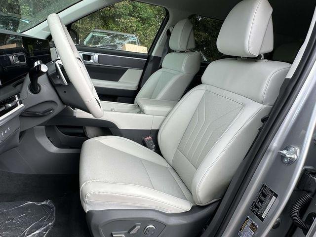 New 2026 Silver Hyundai SEL image 14