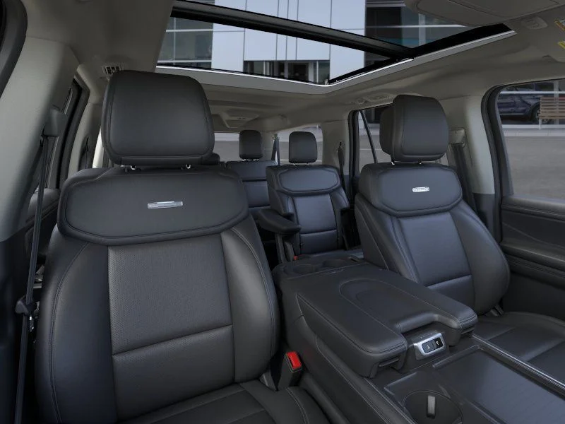 New 2026 Star White Metallic Tri-Coat Ford Platinum image 11