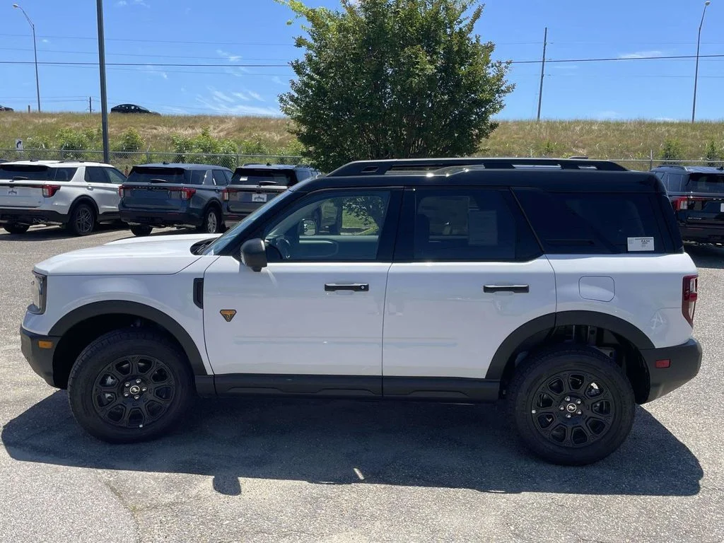 New 2026 White Ford Badlands image 6