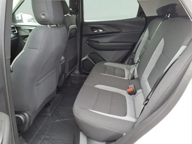 New 2026 Summit White Chevrolet LT image 17