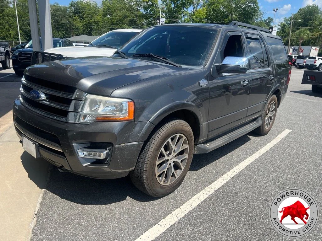 Used 2017 Gray Ford XLT image 1
