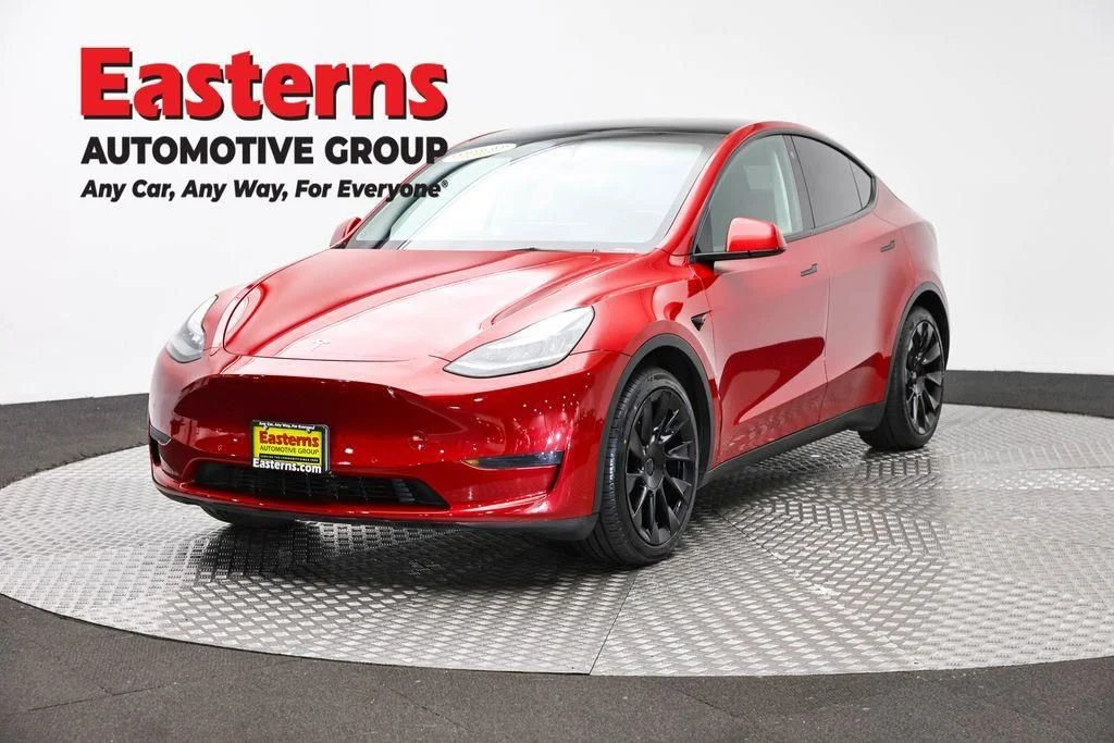 Used 2021 Red Tesla Long Range image 1