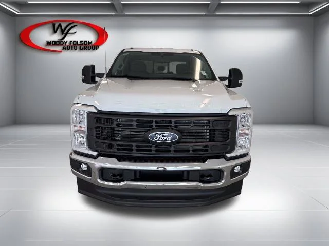 New 2027 Oxford White Ford F-350® XL image 19