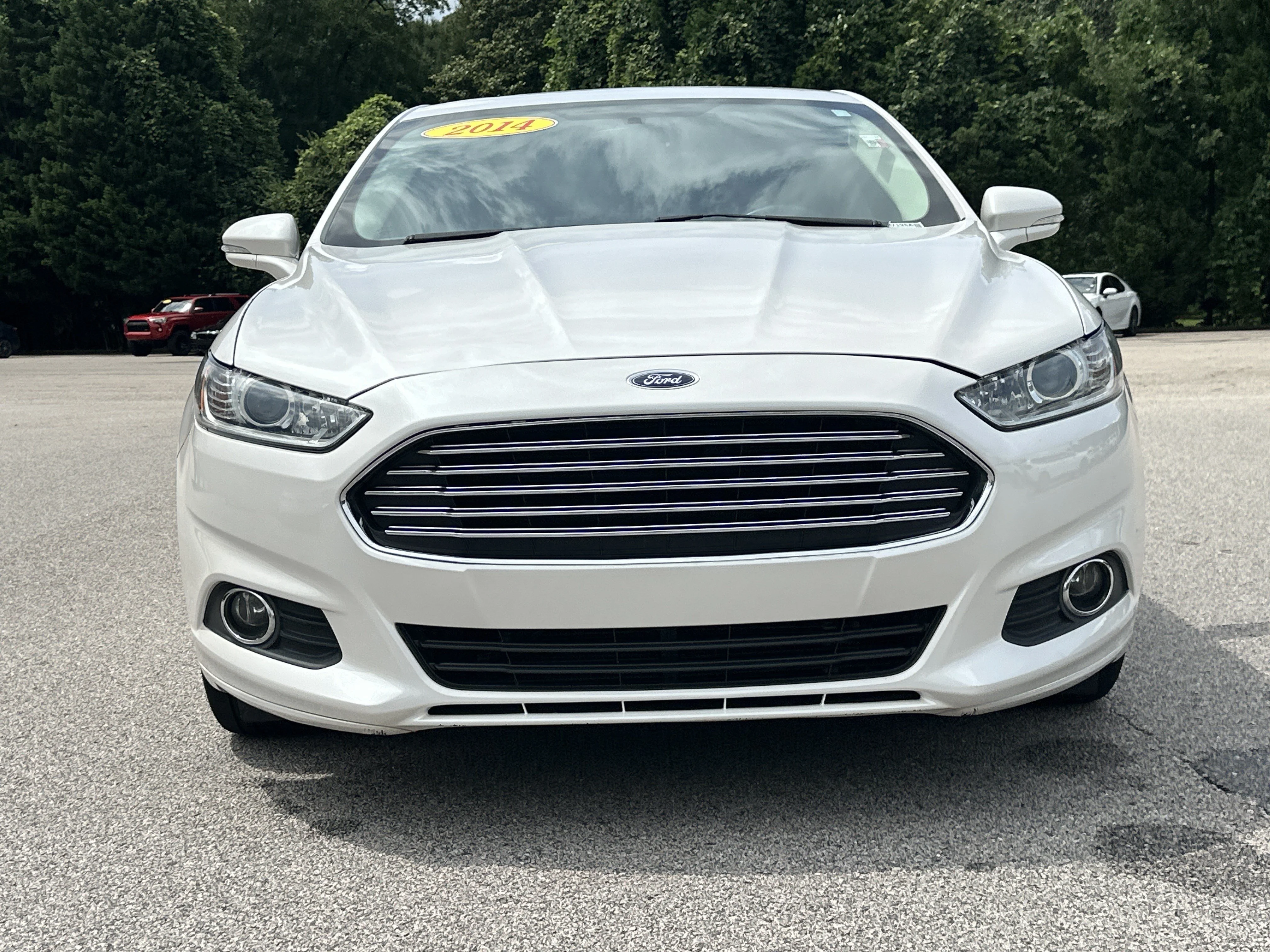 Used 2014 WHITE Ford SE image 2