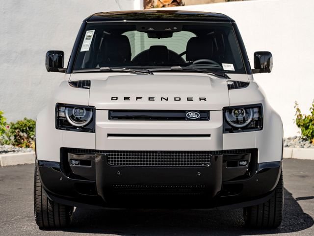 New 2026 Land Rover Defender 110 X-Dynamic SE 4 Door SUV in Rancho