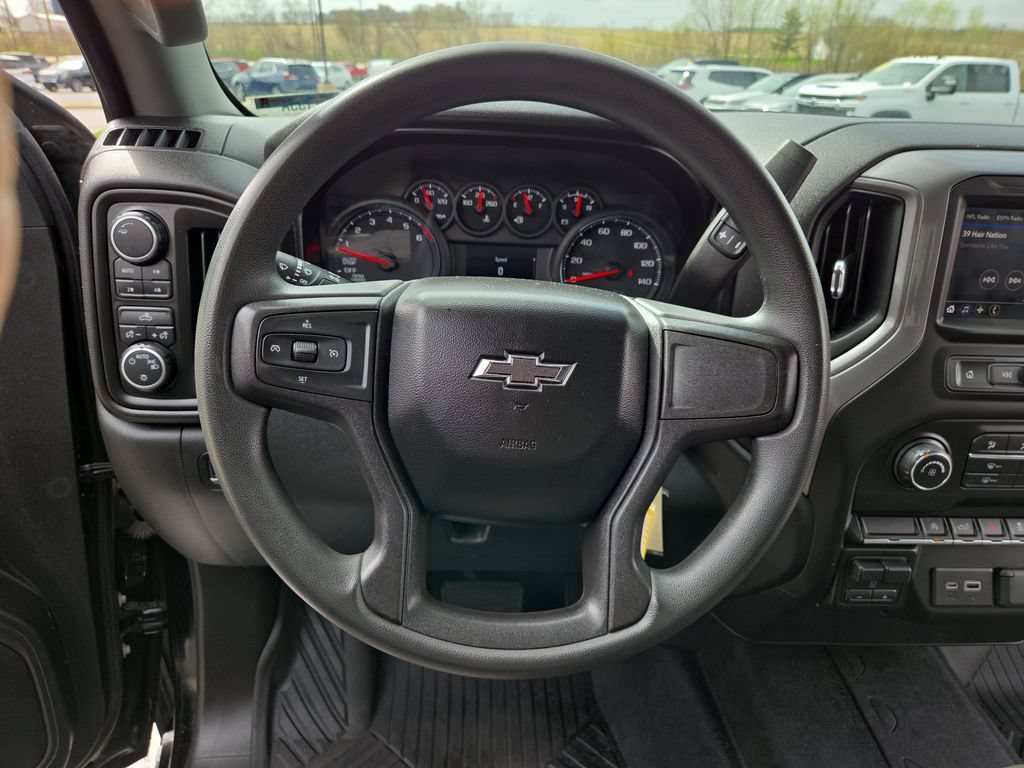 2021 Chevrolet Silverado 1500 Custom - Photo 13