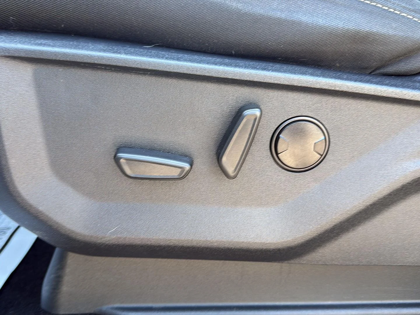 Used 2022 Space White Ford XLT image 7