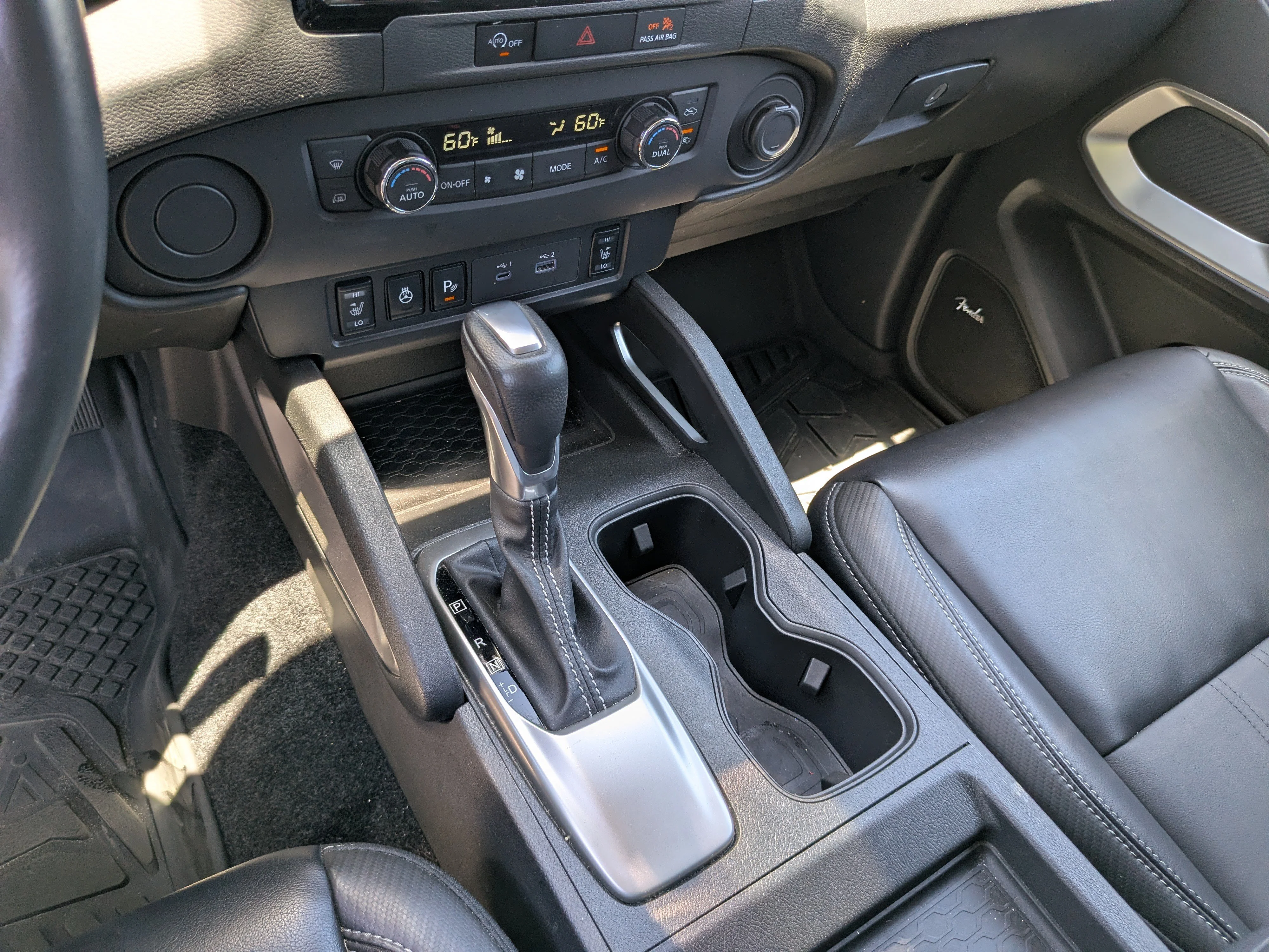 Used 2024 Bluestone Nissan SL image 29